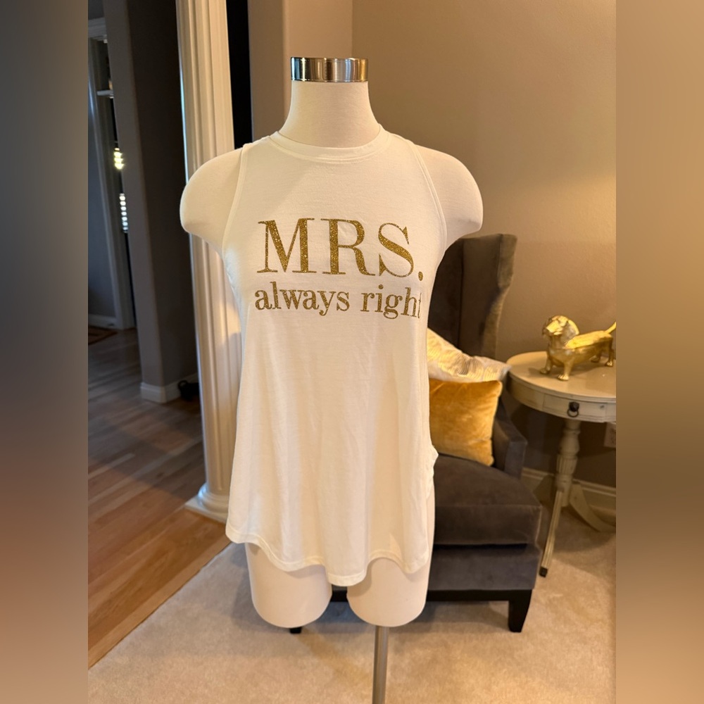 Love & Cherish Tank (NWOT) Size M